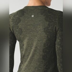 Lululemon Long Sleeve Swiftly 💚🖤